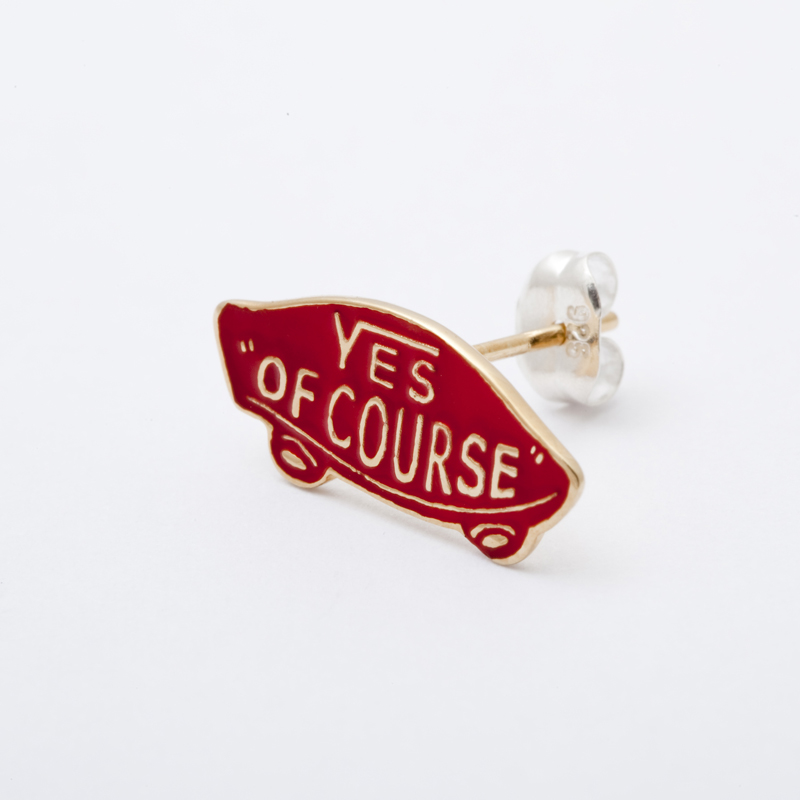 YES OF COURSE pierced earrings gold -red-